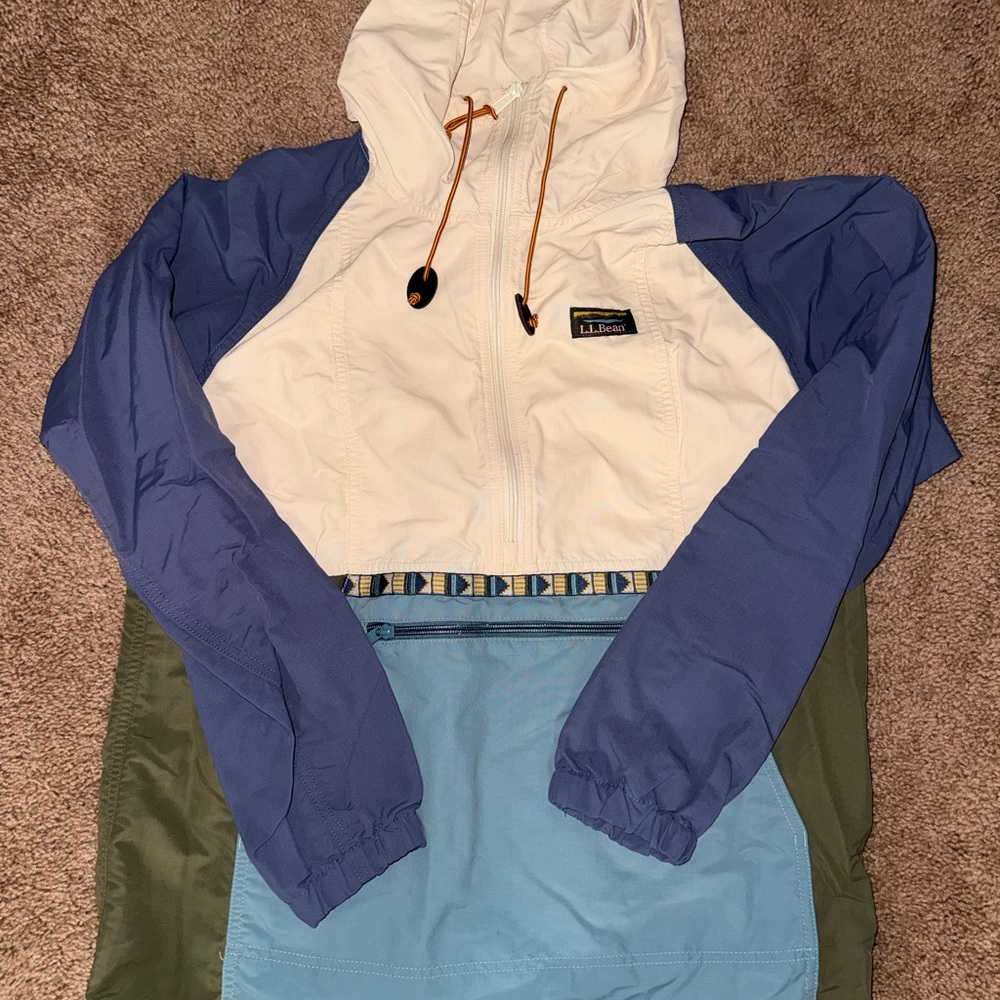 L.L. Bean Cream, Blue & Olive Colorblock Hooded Anorak